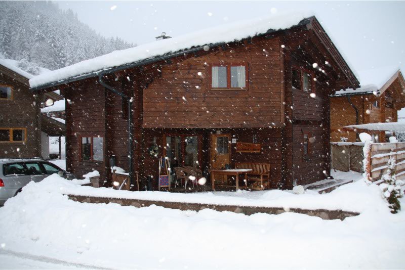 Het-chalet-in-de-sneeuw