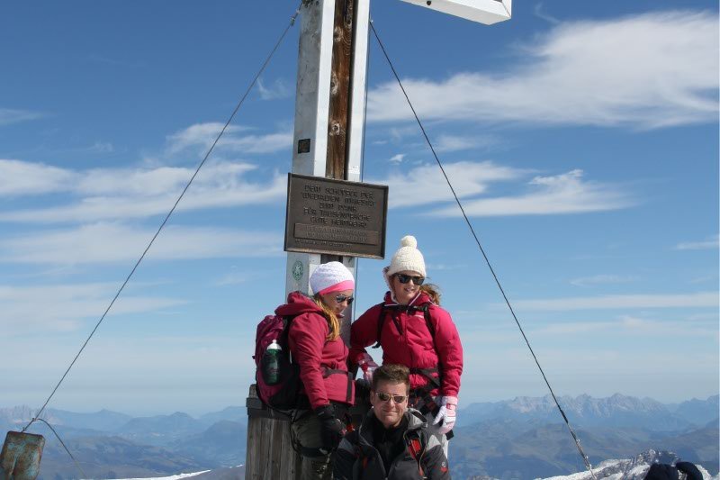 Op-de-top-van-Oostenrijks-een-van-hoogste-berg-Grossvenediger-